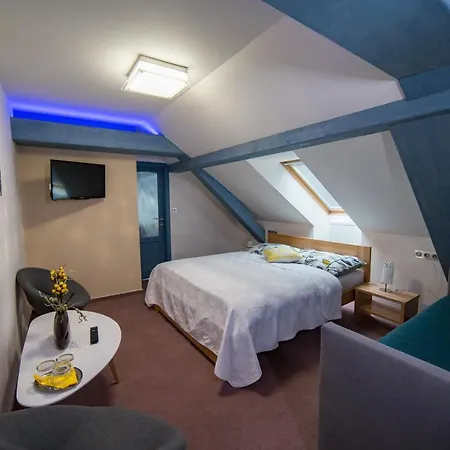 بيت ضيافة Banska Klopacka